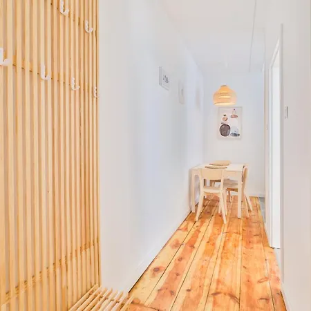 City Centre, 774 Apartment