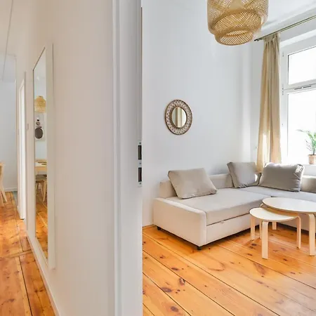 City Centre, 774 Apartment